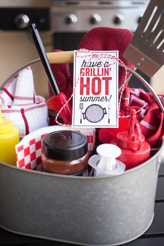 Perfect for summer entertaining, whip up or gift a Grillin' Gift Caddy for all your BBQing needs!